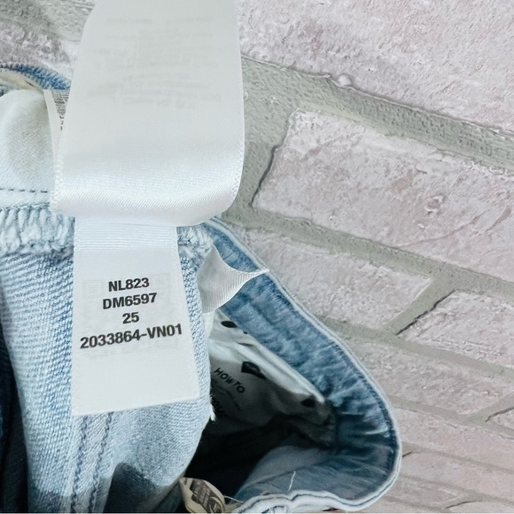 Madewell The Curvy Vintage Wide Leg Crop Raw Hem Ward Wash Jeans Size 25 - Picture 11 of 12